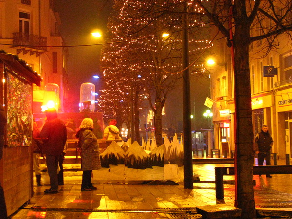 2007-12-24 17-38-00.JPG - Weihnachten in Thionville